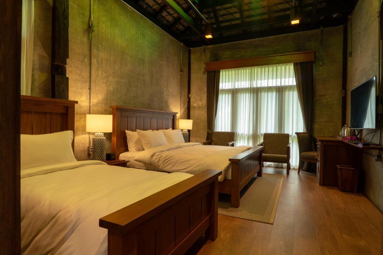 Hotel Ruean Racha Chiang Mai Esterno foto